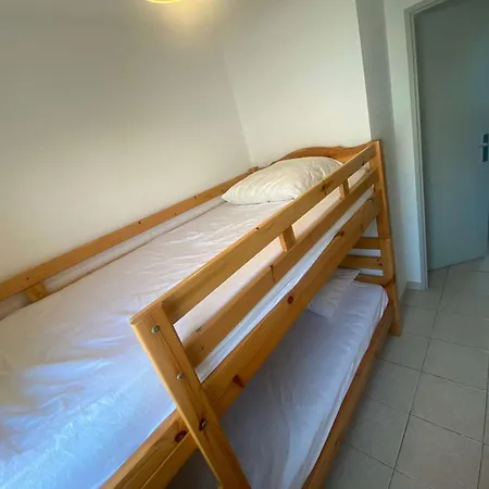 2p Avec Piscine, Terrasse Et Parking Privé à - Fr-1-326-800 * Marseillan (Herault)