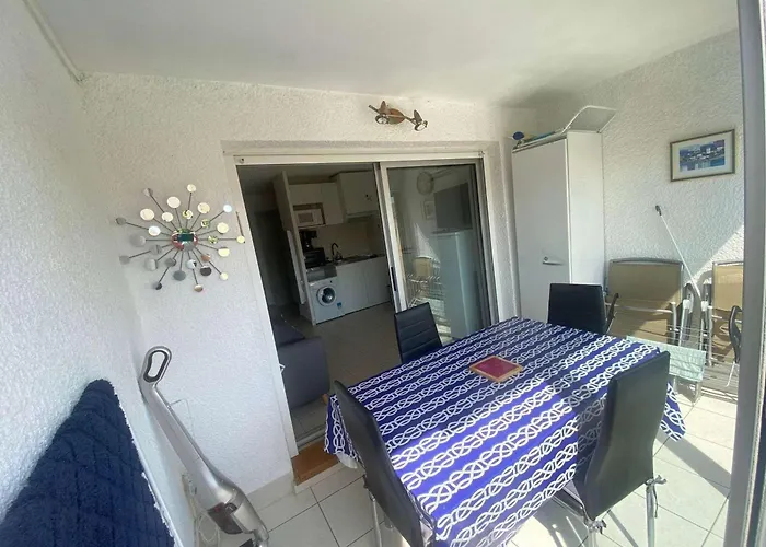 Apartamento 2p Avec Piscine, Terrasse Et Parking Privé à - Fr-1-326-800 *