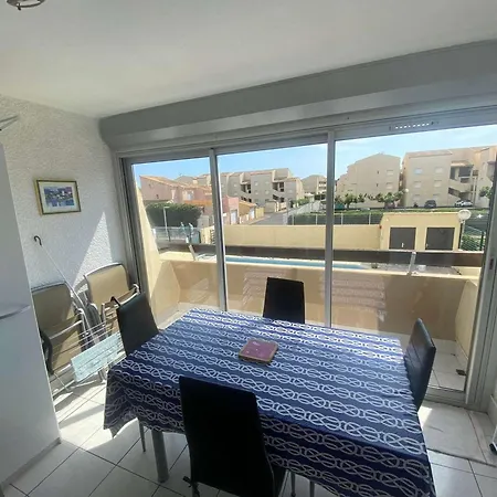 2p Cabine Avec Piscine, Terrasse Et Parking Prive A - Fr-1-326-800 *