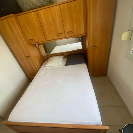 Apartment 2p Cabine Avec Piscine, Terrasse Et Parking Prive A - Fr-1-326-800 Marseillan (Herault)